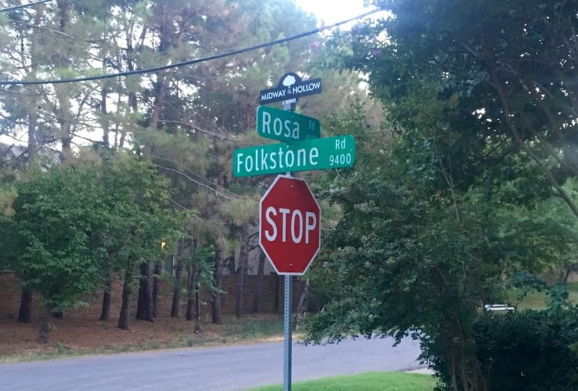 An installed sign topper.
