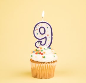 birthday cupcake